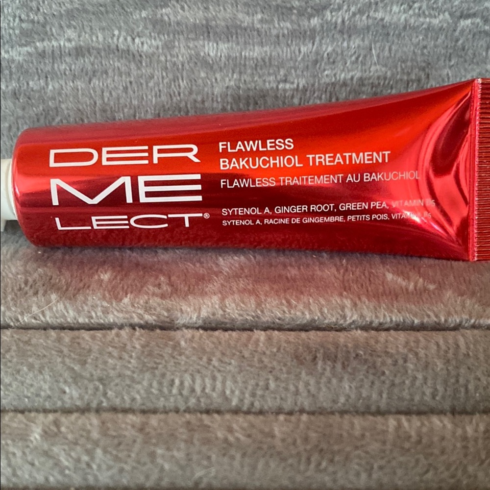 Flawless Bakuchiol Treatment Serum - Red